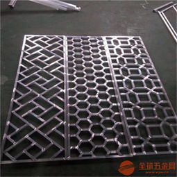 重庆木纹铝花格订做 氟碳铝花格与喷涂铝窗花在外墙装饰中的卓越应用